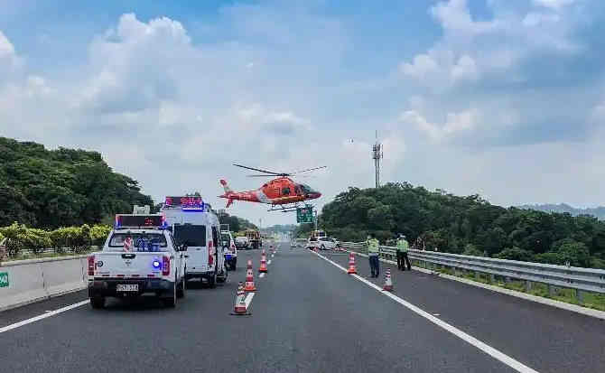 南木林高速公路汽车救援案例